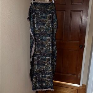 VTG Bettini Accessori Moda Italy Multicolor Roses Large Fringe Scarf Gray Blue